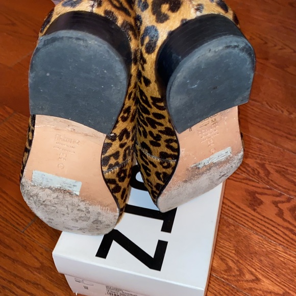 Pre owned SCHUTZ ANIMAL PRINT - Picture 4 of 7